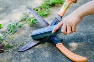 How To Sharpen Garden Tools At Home