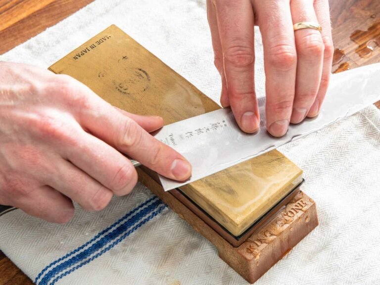 How To Sharpen Kitchen Knife With Whetstone